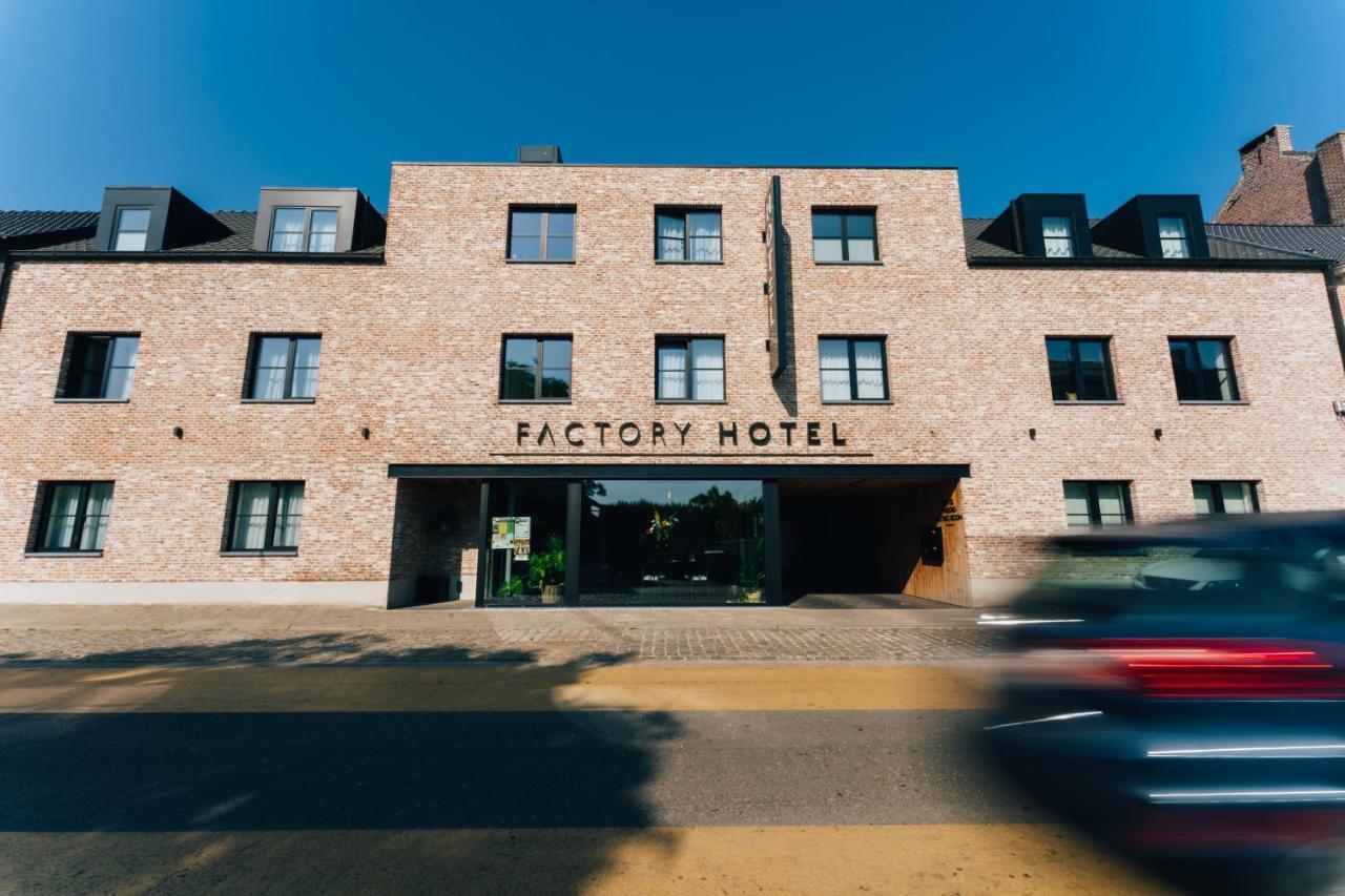 Factory Hotel Beveren  Exteriör bild